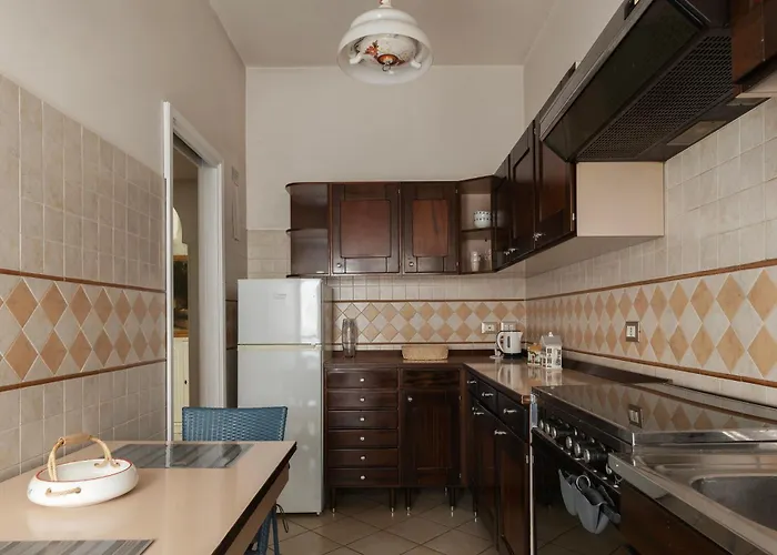 Piazza Zama Huge Apartment
