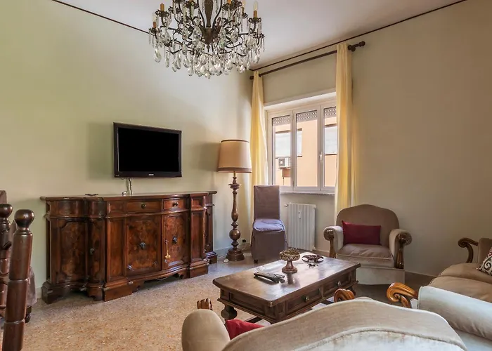 Piazza Zama Huge Apartment